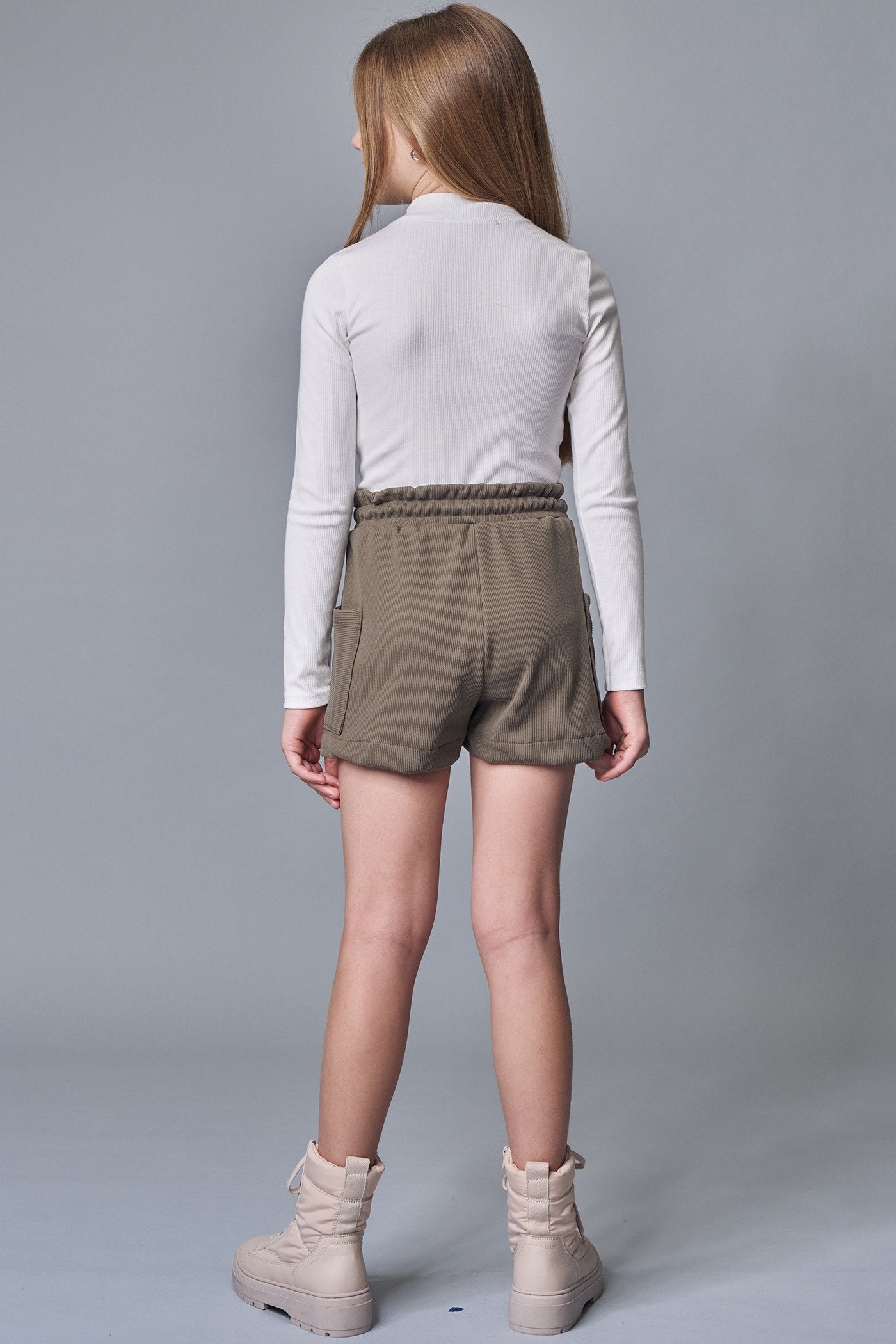 Conjunto de Blusa Boxy em Canelado Liz e Shorts em Canelado Soft 90775 ...