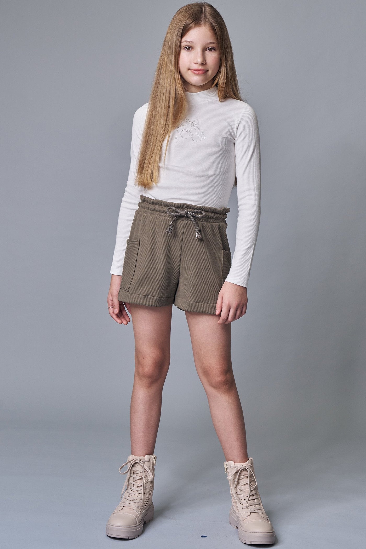 Conjunto de Blusa Boxy em Canelado Liz e Shorts em Canelado Soft 90775 ...