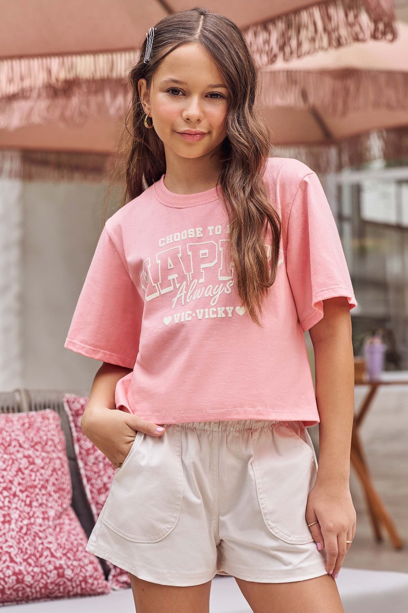 Conjunto de Camiseta Boxy Over em Meia Malha e Shorts em Sarja com Elastano 85193 Vic&Vicky Teen Menina