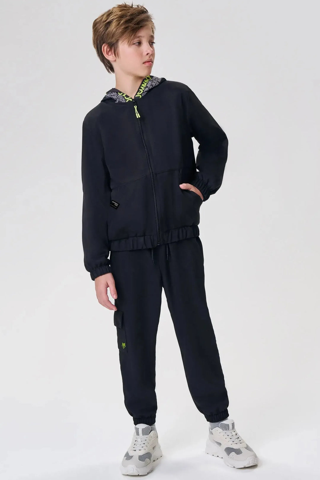 Conjunto de Jaqueta e Calça Jogger em Hidronatic com Elastano